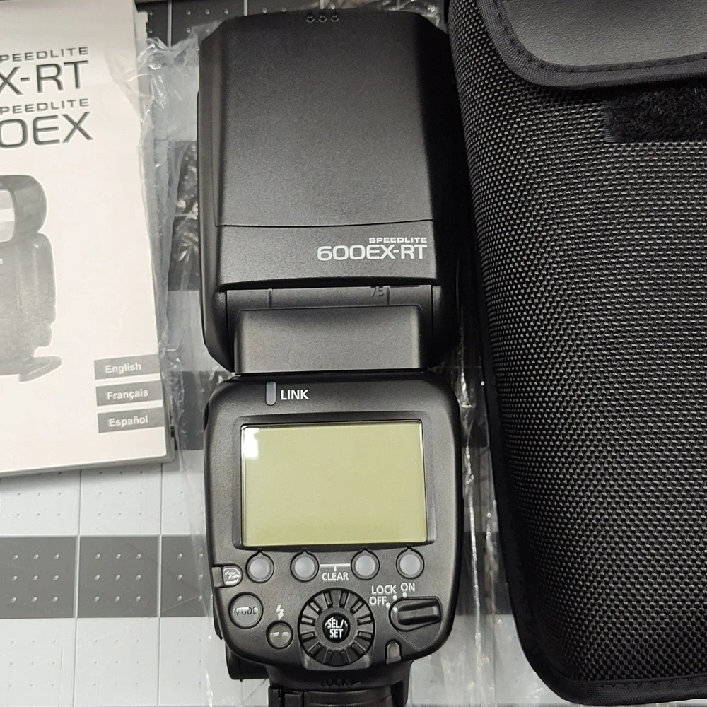 Canon Speedlite 600EX-RT Flash Kit